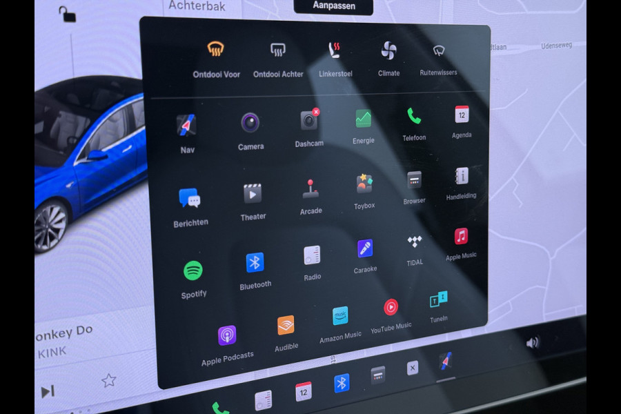 Tesla Model 3 RWD Plus 325PK SOH 91% Lmv 19" Ivoor kleurig Leder 3 AutoPilot Panoramadak Adaptive.Cruise Camera's Elektr.Stuur+Stoelen+Spiegel Navi Ecc Led ACC DAB Voorverwarmen en Keyless via App One-Pedal-Drive 1e Eigenaar Origineel Nederlandse Auto