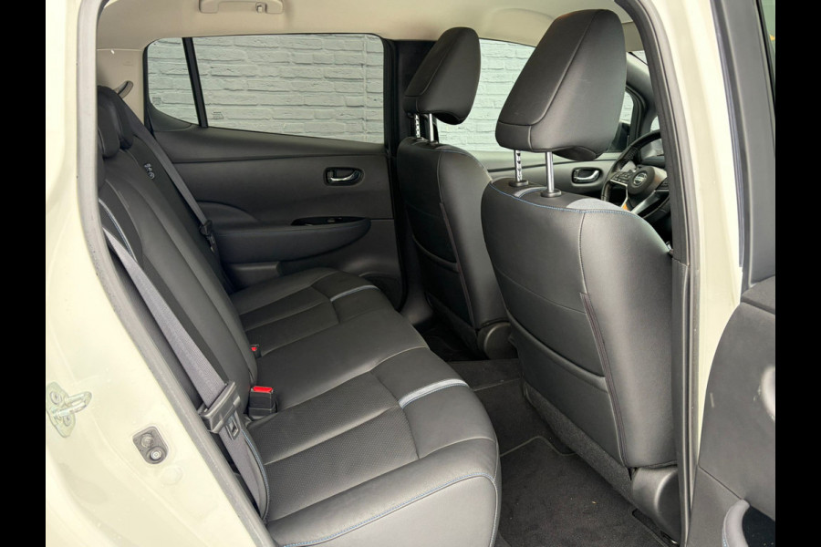 Nissan Leaf e+ Business Executive 62kWh SOH 90% Warmtepomp Trekhaak Leder Navi Ecc Bose®-Hifi Apple Carplay Android Auto Adap.Cruise 360°Camera Stoel+Stuurverwarming Led Two-Tone lak 1e Eigenaar Origineel Nederlandse Auto