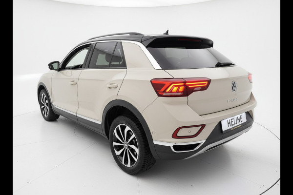 Volkswagen T-Roc 1.5 TSI 150PK STYLE ALCANTARA/LED/PANORAMADAK STOELVEW