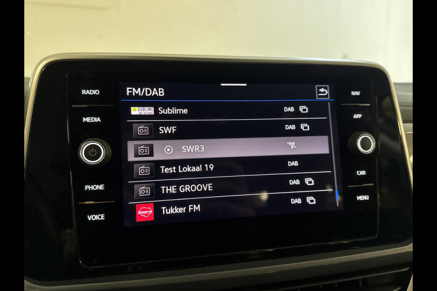 Volkswagen T-Roc 1.5 TSI 150PK STYLE ALCANTARA/LED/PANORAMADAK STOELVEW