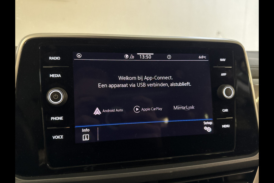 Volkswagen T-Roc 1.5 TSI 150PK STYLE ALCANTARA/LED/PANORAMADAK STOELVEW