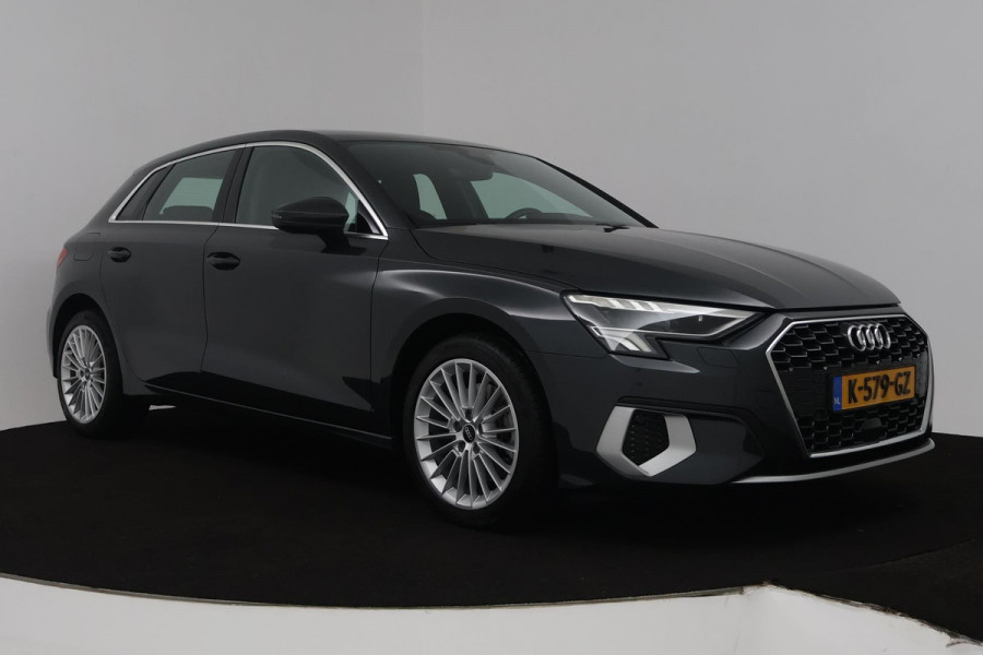 Audi A3 Sportback 30 TFSI Business edition (PARKEERSENSOREN, CRUISE CONTROL, NAVIGATIE, CARPLAY)