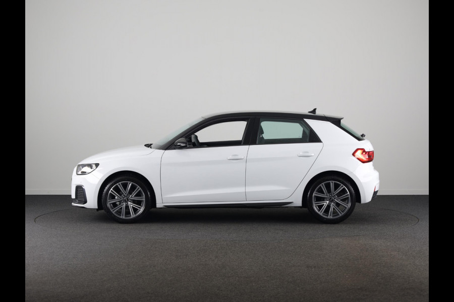 Audi A1 Sportback Advanced edition 25 TFSI 95 pk | Parkeerhulp plus | Automatische airco | Inklapbare buitenspiegels | Dak in contrast kleur |