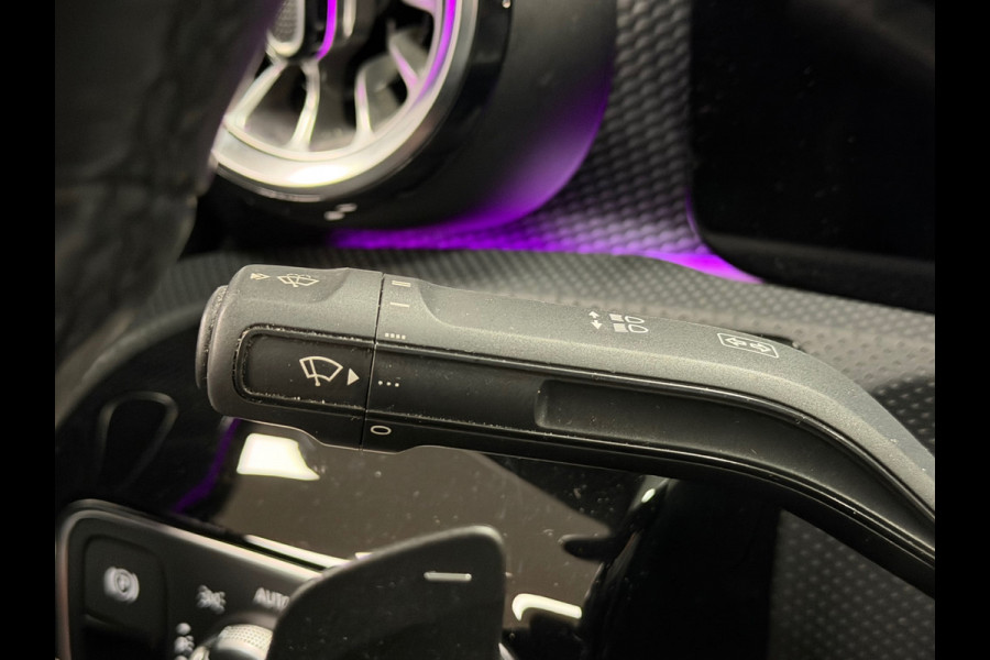 Mercedes-Benz CLA-Klasse CLA180 Business Solution Luxury AUT SFEERVERLICHTING NAVIGATIE STOELVERWARMING CAMERA CRUISE KEYLESS