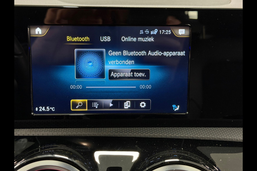 Mercedes-Benz CLA-Klasse CLA180 Business Solution Luxury AUT SFEERVERLICHTING NAVIGATIE STOELVERWARMING CAMERA CRUISE KEYLESS