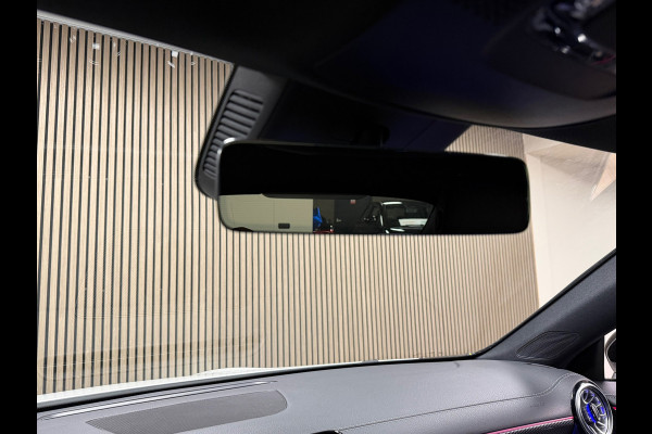 Mercedes-Benz CLA-Klasse CLA180 Business Solution Luxury AUT SFEERVERLICHTING NAVIGATIE STOELVERWARMING CAMERA CRUISE KEYLESS