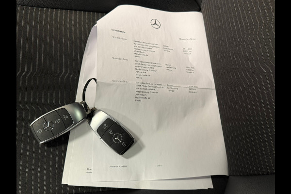 Mercedes-Benz CLA-Klasse CLA180 Business Solution Luxury AUT SFEERVERLICHTING NAVIGATIE STOELVERWARMING CAMERA CRUISE KEYLESS