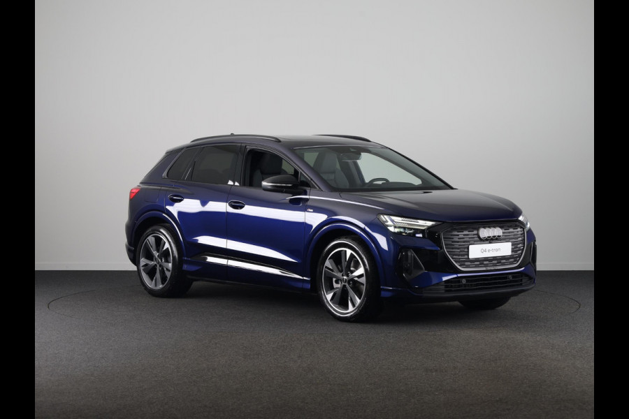 Audi Q4 e-tron 45 S edition Competition 82 kWh 286 pk | Assistentiepakket plus | Comfortpakket plus | Glazen panoramadak | Ambient lichtpakket |