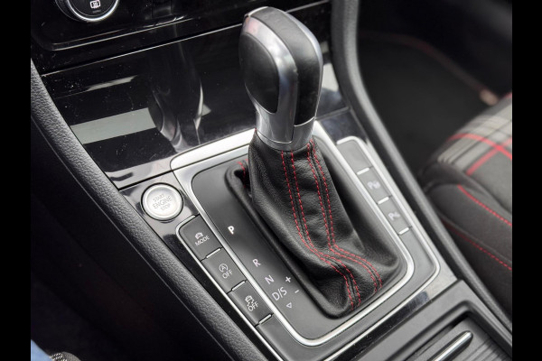 Volkswagen Golf 2.0 TSI GTI Performance Pano/Keyless/Camera/Virtual