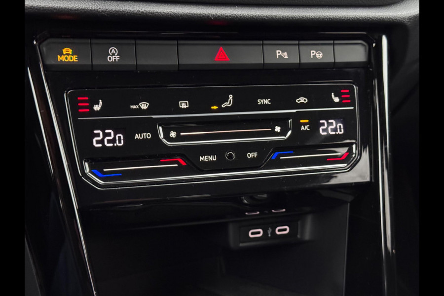 Volkswagen T-Roc 1.5 TSI R-Line Leer/IQ.Light/Keyless/AppleCarPlay