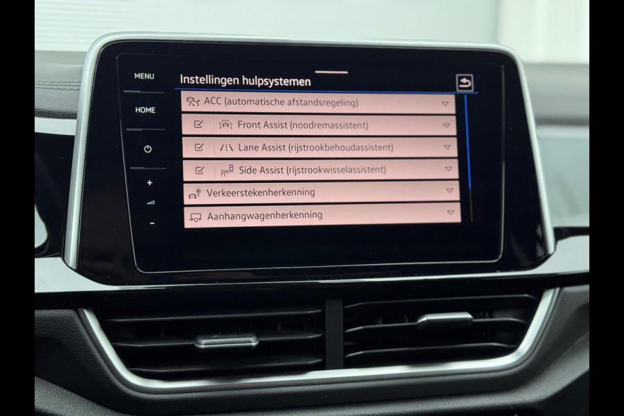 Volkswagen T-Roc 1.5 TSI R-Line Leer/IQ.Light/Keyless/AppleCarPlay