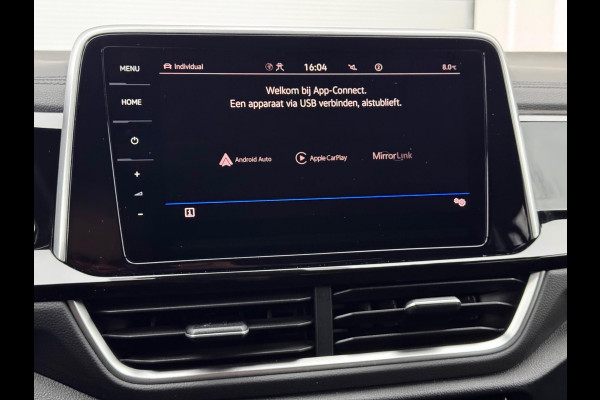 Volkswagen T-Roc 1.5 TSI R-Line Leer/IQ.Light/Keyless/AppleCarPlay