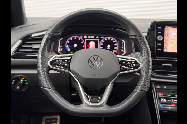 Volkswagen T-Roc 1.5 TSI 3x R-Line Pano/Keyless/Beats/IQ.Light/Camera