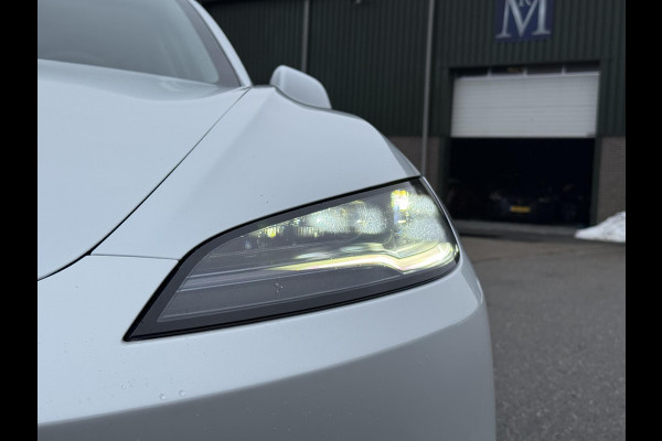 Tesla Model 3 Premium Long Range AWD 78 kWh ORGINELE AFN. TREKHAAK TESLA| AUTOPILOT| STOELVENTILATIE + VERWARMING| VOLLEDIGE TESLA GARANTIE T/M 01/2028 OF 80.000KM| DE HOOGVOLTACCU EN AANDRIJFLIJN TOT 2032 of 192.000KM |