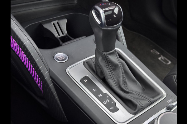 Audi Q2 35 TFSI S Edition One Pano/Sfeer/Keyless/Camera