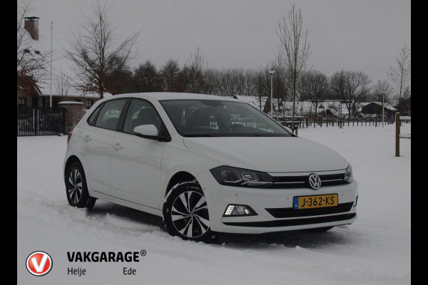 Volkswagen Polo 1.0 TSI Comfortline Business | Apple Carplay | Adaptive Cruise Control | Parkeersensoren | DAB | NL-Auto |