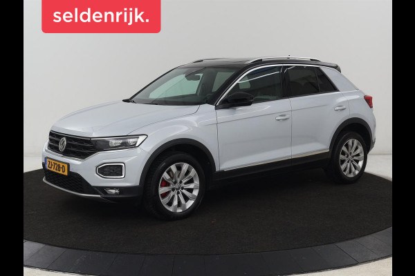 Volkswagen T-Roc 1.5 TSI Sport | 1e eigenaar | Panoramadak | Stoelverwarming | Camera | Carplay | Adaptive cruise | Navigatie | Full LED | Virtual Cockpit | Getint glas | Climate control