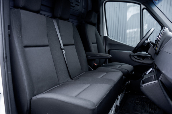 Mercedes-Benz Sprinter 317 CDI L2H2 | Mbux | Facelift | Navi | Camera | Adapt.Cruise | Automaat
