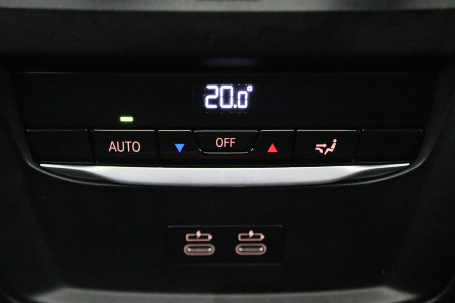 BMW 3-serie 320e Business Edition Plus M Sport Laser LED, Leer, Schuif-/kanteldak, Apple Carplay, Trekhaak elektr., 19"