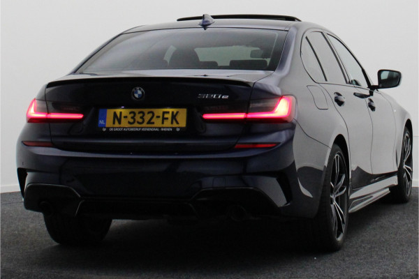BMW 3-serie 320e Business Edition Plus M Sport Laser LED, Leer, Schuif-/kanteldak, Apple Carplay, Trekhaak elektr., 19"