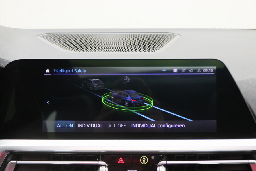 BMW 3-serie 320e Business Edition Plus M Sport Laser LED, Leer, Schuif-/kanteldak, Apple Carplay, Trekhaak elektr., 19"