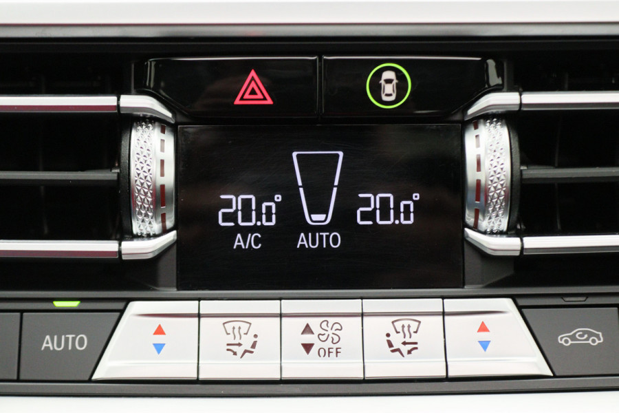 BMW 3-serie 320e Business Edition Plus M Sport Laser LED, Leer, Schuif-/kanteldak, Apple Carplay, Trekhaak elektr., 19"