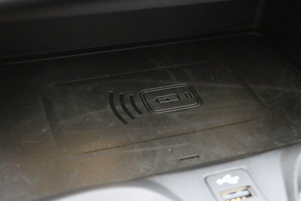 BMW 3-serie 320e Business Edition Plus M Sport Laser LED, Leer, Schuif-/kanteldak, Apple Carplay, Trekhaak elektr., 19"