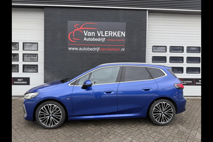 BMW 2 Serie Active Tourer 218i M-SPORT PANORAMADAK HEAD-UP