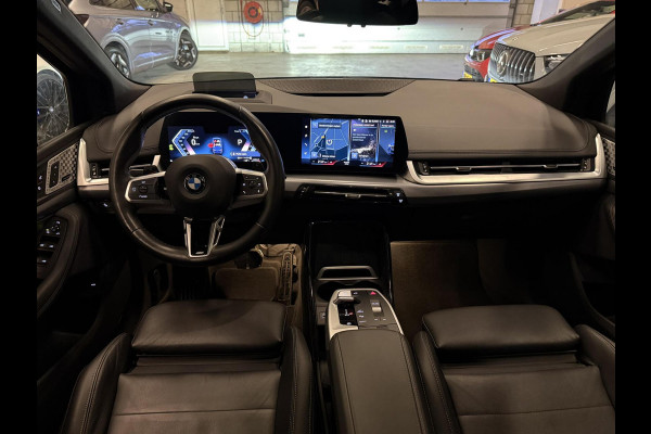 BMW 2 Serie Active Tourer 218i M-SPORT PANORAMADAK HEAD-UP