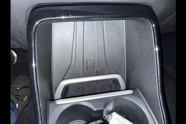 BMW 2 Serie Active Tourer 218i M-SPORT PANORAMADAK HEAD-UP