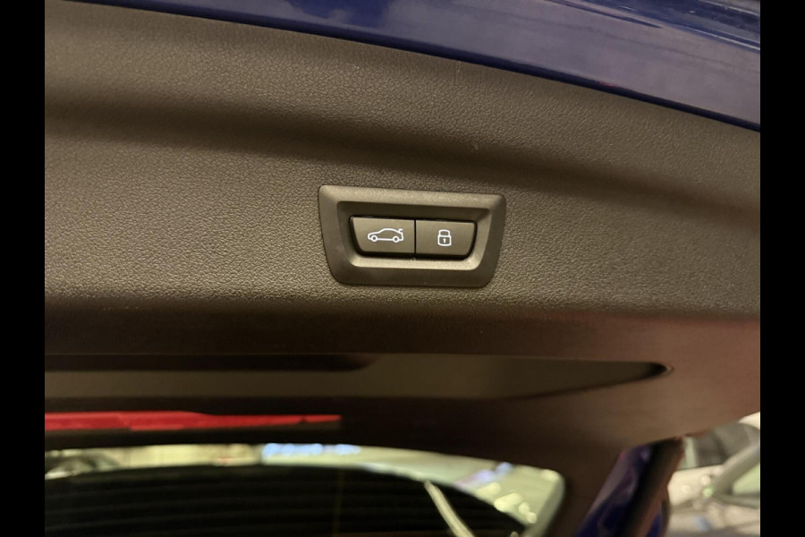 BMW 2 Serie Active Tourer 218i M-SPORT PANORAMADAK HEAD-UP