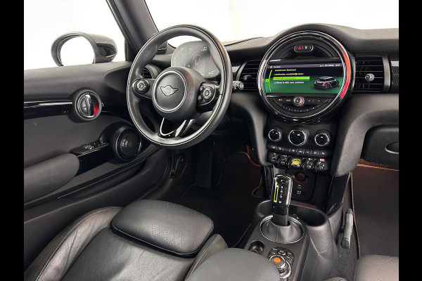 MINI Mini Electric Charged 33 kWh [ 3-Fase ] {SOH-100%} (INCL-BTW) *HEAD-UP | HARMAN/KARDON-AUDIO | LEATHER-ALCANTARA | MATRIX-LED | CAMERA | KEYLESS | NAVI-FULLMAP | DAB+ | ECC | HEATED-SPORT-SEATS | DIGI-COCKPIT | PDC | CRUISE | 17"ALU*