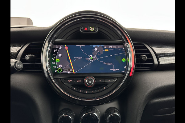 MINI Mini Electric Charged 33 kWh [ 3-Fase ] {SOH-100%} (INCL-BTW) *HEAD-UP | HARMAN/KARDON-AUDIO | LEATHER-ALCANTARA | MATRIX-LED | CAMERA | KEYLESS | NAVI-FULLMAP | DAB+ | ECC | HEATED-SPORT-SEATS | DIGI-COCKPIT | PDC | CRUISE | 17"ALU*