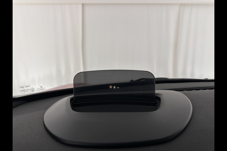 MINI Mini Electric Charged 33 kWh [ 3-Fase ] {SOH-100%} (INCL-BTW) *HEAD-UP | HARMAN/KARDON-AUDIO | LEATHER-ALCANTARA | MATRIX-LED | CAMERA | KEYLESS | NAVI-FULLMAP | DAB+ | ECC | HEATED-SPORT-SEATS | DIGI-COCKPIT | PDC | CRUISE | 17"ALU*