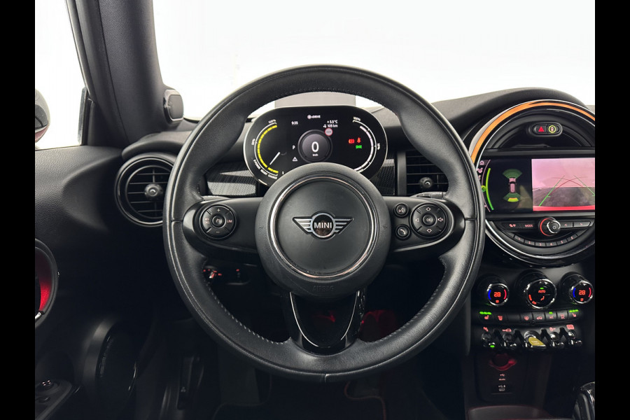 MINI Mini Electric Charged 33 kWh [ 3-Fase ] {SOH-100%} (INCL-BTW) *HEAD-UP | HARMAN/KARDON-AUDIO | LEATHER-ALCANTARA | MATRIX-LED | CAMERA | KEYLESS | NAVI-FULLMAP | DAB+ | ECC | HEATED-SPORT-SEATS | DIGI-COCKPIT | PDC | CRUISE | 17"ALU*