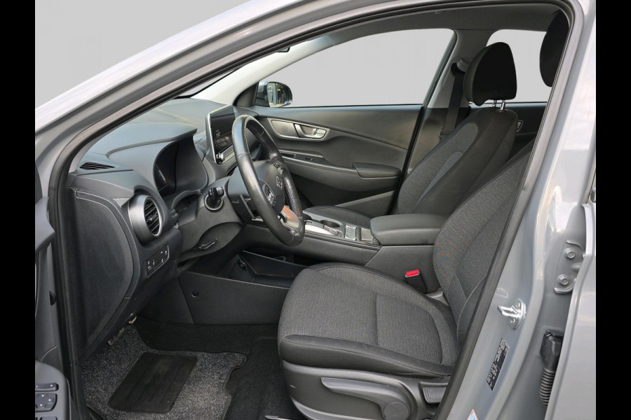 Hyundai Kona EV Comfort Smart 39 kWh | Automaat | Stoelverwarming | Achteruitrijcamera | Navigatie |