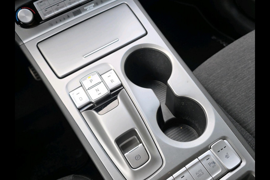 Hyundai Kona EV Comfort Smart 39 kWh | Automaat | Stoelverwarming | Achteruitrijcamera | Navigatie |