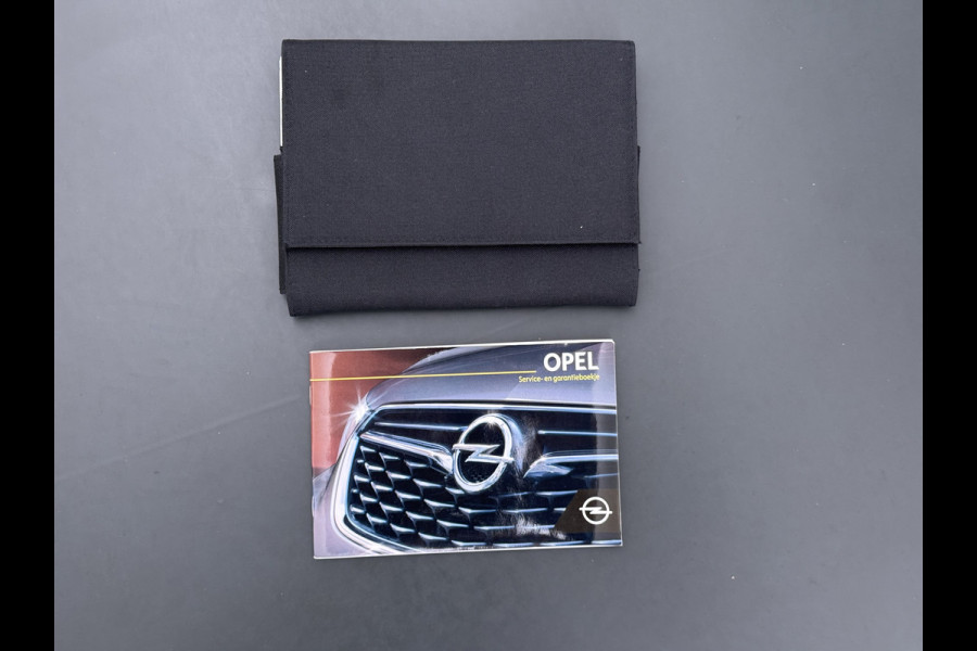 Opel CORSA-E GS Line 50kWh Apple Carplay Android Auto Stoel+Stuurverwarming Navi Ecc Cruise Control SOH 88% Lmv Privacy Glas Led Keyless Regen-Lichtsensor Sportstoelen Verkeersbord detectie Origineel Nederlandse Auto in de sportieve GS uitvoering