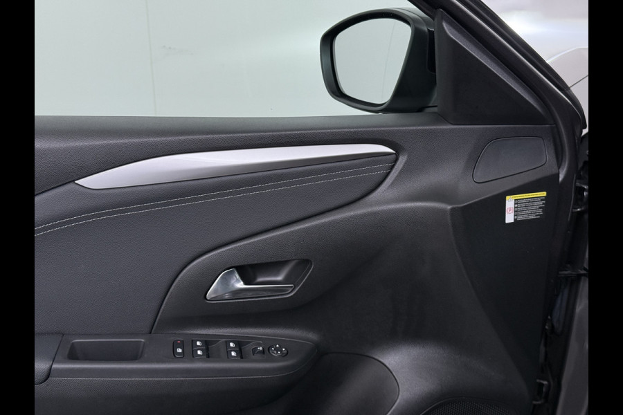 Opel CORSA-E GS Line 50kWh Apple Carplay Android Auto Stoel+Stuurverwarming Navi Ecc Cruise Control SOH 88% Lmv Privacy Glas Led Keyless Regen-Lichtsensor Sportstoelen Verkeersbord detectie Origineel Nederlandse Auto in de sportieve GS uitvoering