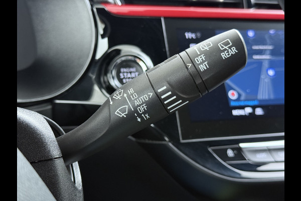 Opel CORSA-E GS Line 50kWh Apple Carplay Android Auto Stoel+Stuurverwarming Navi Ecc Cruise Control SOH 88% Lmv Privacy Glas Led Keyless Regen-Lichtsensor Sportstoelen Verkeersbord detectie Origineel Nederlandse Auto in de sportieve GS uitvoering