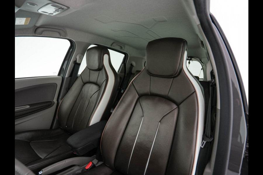 Renault ZOE R90 Bose 41 kWh (Owned-Battery) [ 3-Fase-22kW ] {SOH-85%} Aut.*HEATPUMP | LEATHER | BOSE-AUDIO | NAVI-FULLMAP | FULL-LED | DIGI-COCKPIT | CRUISE | ECC | PDC | PRIVACY-GLASS | HEATED-COMFORTSEATS | 16"ALU*