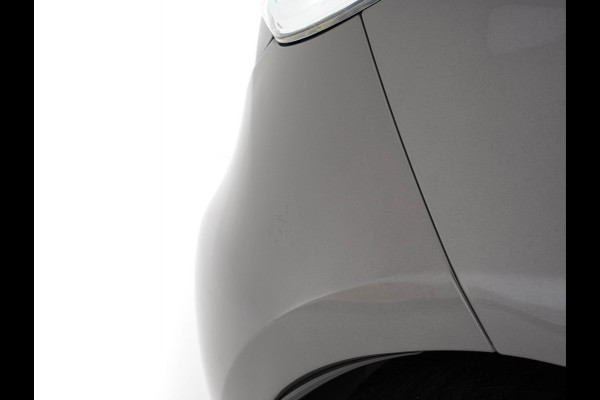 Renault ZOE R90 Bose 41 kWh (Owned-Battery) [ 3-Fase-22kW ] {SOH-85%} Aut.*HEATPUMP | LEATHER | BOSE-AUDIO | NAVI-FULLMAP | FULL-LED | DIGI-COCKPIT | CRUISE | ECC | PDC | PRIVACY-GLASS | HEATED-COMFORTSEATS | 16"ALU*