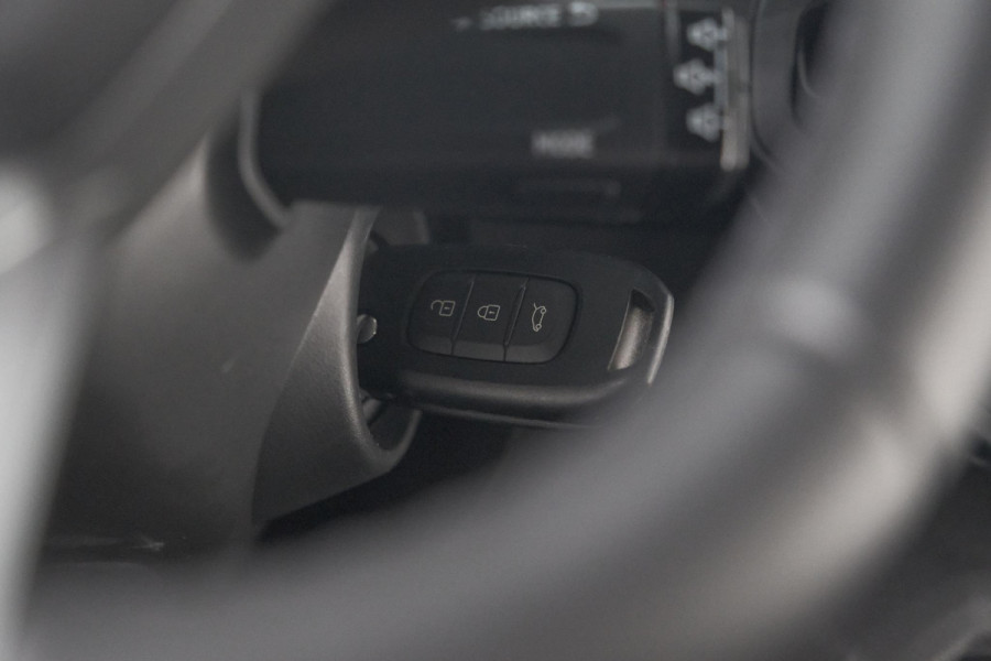 Dacia Duster Mild Hybrid 130 Expression | Camera | Stoelverwarming | Apple Carplay | Navigatie