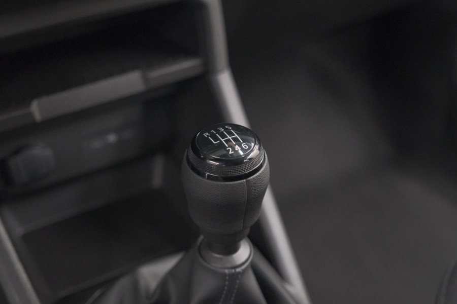 Dacia Duster Mild Hybrid 130 Expression | Camera | Stoelverwarming | Apple Carplay | Navigatie