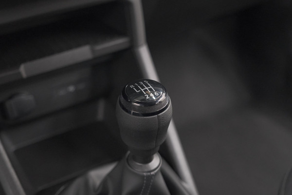 Dacia Duster Mild Hybrid 130 Expression | Camera | Stoelverwarming | Apple Carplay | Navigatie