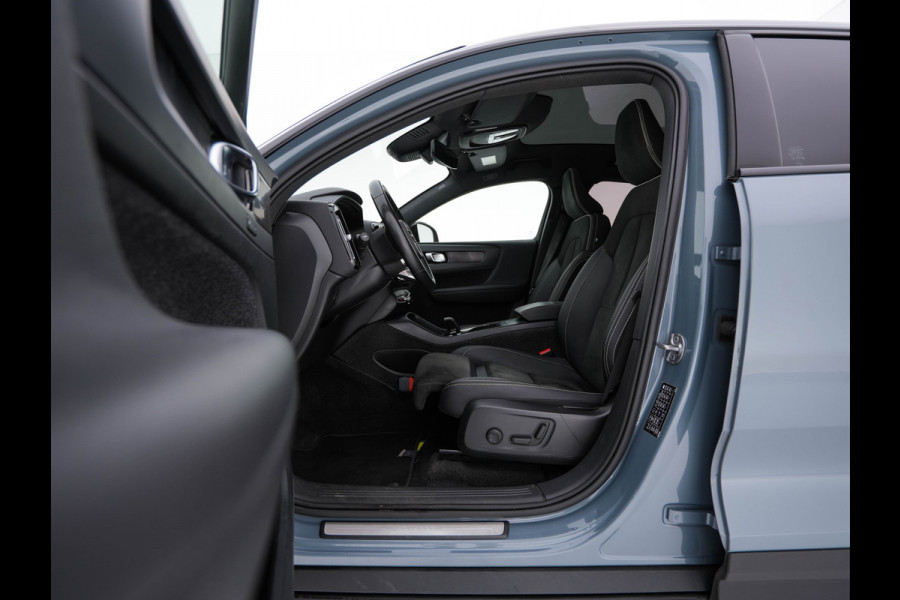 Volvo C40 Recharge Twin Intro Edition 78 kWh [ 3-Fase ] (INCL.BTW) Aut. *PANO | LEATHER-ALCANTARA | DIGI-COCKPIT | FULL-LED | HARMAN/KARDON | TOP-VIEW | NAVI-FULLMAP | ECC | PDC | KEYLESS | HEATED-SPORTSEATS | TOWBAR | 20''ALU*