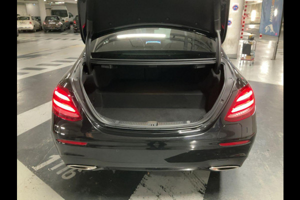 Mercedes-Benz E-Klasse 300 e AMG Line | 320pk PHEV | Elektrisch panoramadak / schuifdak | Stoelverwarming | Bestuurdersstoel Met Geheugen | Achteruitrijcamera