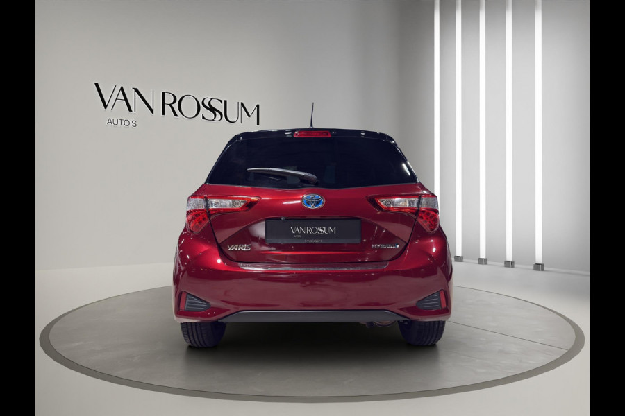 Toyota Yaris 1.5 Hybrid BI-Tone Edition | Leer | Camera | Navigatie | Cruise C | L.M.Velgen |