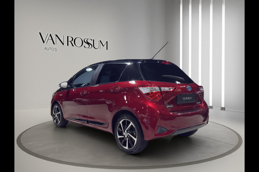Toyota Yaris 1.5 Hybrid BI-Tone Edition | Leer | Camera | Navigatie | Cruise C | L.M.Velgen |
