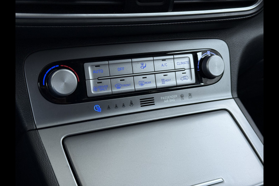 Hyundai Kona EV 64kWh Fase 3 Warmtepomp Adap.Cruise Camera Navi Ecc Apple Carplay Android Auto Pdc Krell®-Audio Fashion SOH 93% Dodehoek detector Rijstrooksensor Led Privacy Glas Keyless Lmv 17" 1e Eigenaar Origineel Nederlandse Auto